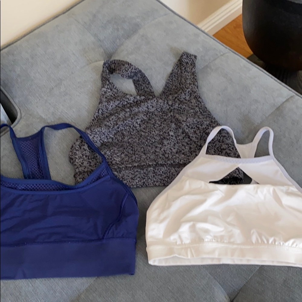 Lululemon T back sport Bra size 8